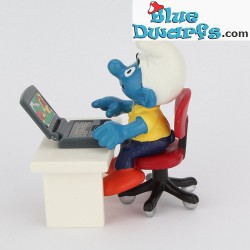 40263:  Smurf with laptop (Super Smurf/ MIB)