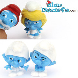 4 x Mash'ems *twist 'em &squish 'em* smurfen schtroumpfs  (+/- 6cm)