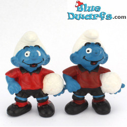 20454: Soccer Player Smurf (1998)