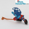 20032: Ijshockeysmurf met ijshockeystick *blauw outfit*
