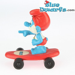 Schwimmschlumpf auf Skateboard (Hardee's)