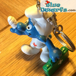 PROMO (20054): Rode Kruis Verpleger Smurf met GROENE KOFFER