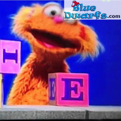 Zoe with butterfly - Sesame Street figurine - +/- 6 cm