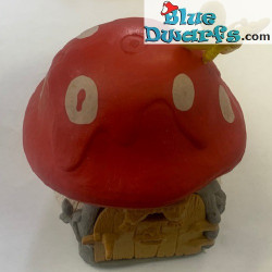 49013: Casa pequeña con tejado rojo/blanca - sin caja - Schleich - 8x8x10cm