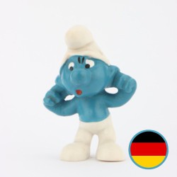 20015: Pitufo tapándose los oídos - W. Germany - Schleich - 5,5cm
