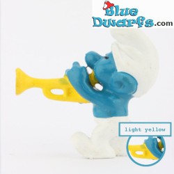 20047: Trumpeter Smurf -...