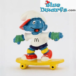 Skateboardeur Schtroumpf - Mc Donalds - Happy Meal - 1998 - Schleich - 5,5cm