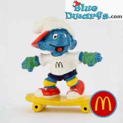 Puffo con skateboard - Mc Donalds - Happy Meal - 1998 - Schleich - 5,5cm