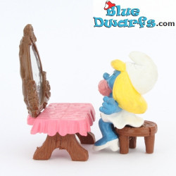 40234: Pitufina con tocador  - marrón -  (Super pitufo) - Schleich - 5,5cm