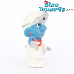 20037: Puffo Dottore - stetoscopio rosso e luce grigia - Version CNT - 5,5cm