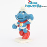 20119: Super Schtroumpf - Gros S sur le ventre - piédestal blanc - Schleich - 5,5cm
