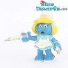20139: Verpleegster Smurfin - wit schort - Schleich - 5,5cm