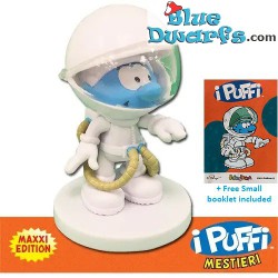 Astronaut Smurf...