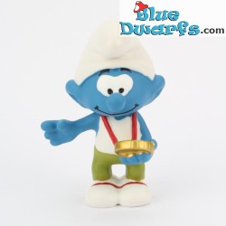 20822: Smurf with medal...