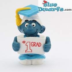 20195: Graduation Smurf