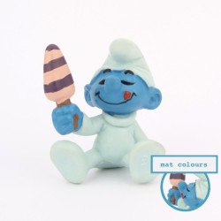 20206: Baby smurf with Ice...