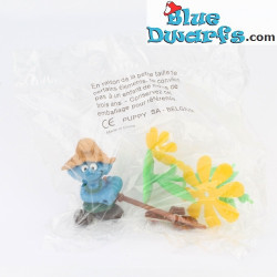 20138: Farmer smurf with rake and sunflowers - in plastic bag - Schleich - 5,5cm