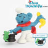 20114: Conjuror smurf with black magic hat – light green cloth – Schleich/ Bully – 5.5 cm