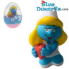Smurfin die verliefd is - Smurf in ei - Badspeelgoed - Flexibel rubber - Plastoy - 6cm