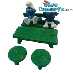 40030: Garden furniture - Smurf play set - darkgreen - Schleich -2,5-7cm