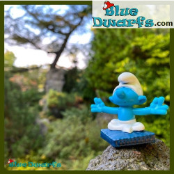 Pitufo meditación - Mc Donalds Happy Meal - Schleich - 2022 - 5,5cm