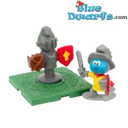 Smurf Warrior with Sword and Armor - McDonalds Happy Meal - 2005 - 5,5cm