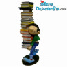 Gaston el gafe con pila de libros (Plastoy 2006)