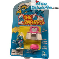 Smurfette with white and pink make up table - toy island