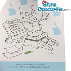 Smurfs Coloring Book - Cutting and Pasting with the Smurfs - Papa smurf