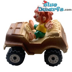 Pumuckl Figurine - Pumuckl  in safari Jeep - 7cm