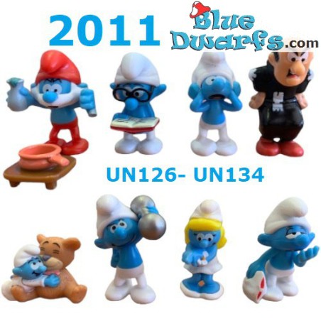 Smurf Ferrero - Complete set - 8 Kinder Suprise figurines - 2011 - 4cm