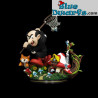 Gargamel chasing the smurfs - Smurf collection - Resin statue - 2023 - Cartoon Kingdom - 39x37x27cm