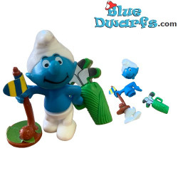 Golfista puffo - Ferrero Kinder Suprise - 2001- 5cm