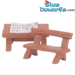 40220: Smurfs' School Desk and Chair - without smurf - Schleich