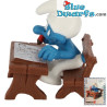 40220: Schlumpf auf Schulbank (Super Schlumpf/ MIB) - Schleich - 5,5cm