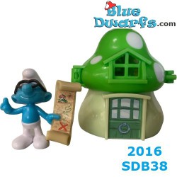 Brainy smurf with green smurf house - Ferrero Kinder Suprise 2016 - 7cm