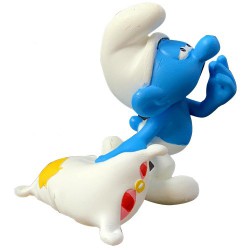 Lazy Smurf with pillow - Plastic Figurine - The Purple Cow - 6cm