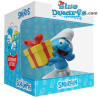 Lolsmurf met cadeau - Blue Resin 2023 - kunsthars figuur - Serie 2 -  smurfen beeldje - 11 cm