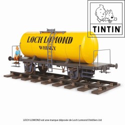 Yellow Train Carriage with Loch Lomond Whiskey print - Scene Tintin sitting - Tintinimaginatio - 77cm
