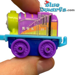 Thomas le Train - 10 Mini Trains - 4,5 x 1,5 x 2,5 cm