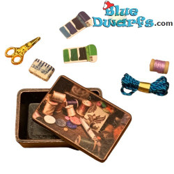 Caja de Costura en Miniatura - Producto Decorativo de Los Pitufos - Pitufo No Incluido - 29x19mm