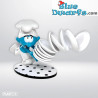 Schtroumpf Gourmand courant avec une pile d'assiettes - Figurine en résine - Plastoy - 20 cm