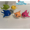 Daddy Shark - Baby Shark speelfiguurtje  - badspeeltje - Comansi - 6,5cm