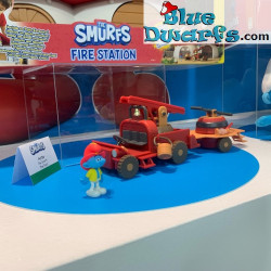 The Smurfs Fire Truck - Fire Fighter Smurf Playset - Giochi Preziosi - 2024
