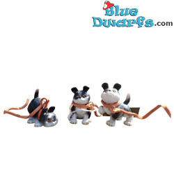 Les trois petits – Chiots reliés par une laisse – Figurine chien Rufus – Parastone – 4 cm
