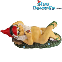 Dwarf lying on the grass with headphones - Naughty Dwarfs figurines - Polyresin - 13,5 cm