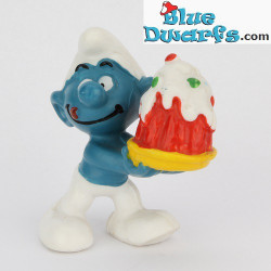 20100: Cake Smurf
