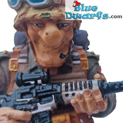 Soldat - Profisti Kollektion Figur - Parastone - 33 cm