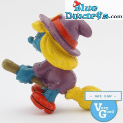 20198: Heks Smurfin met bezem - rode/oranje schoenen - Schleich - 5,5cm - Zeer goede conditie