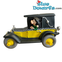 Guust Flater in zijn Taxi Fiat 509-auto – Spaarpot – Plastoy – 15 cm